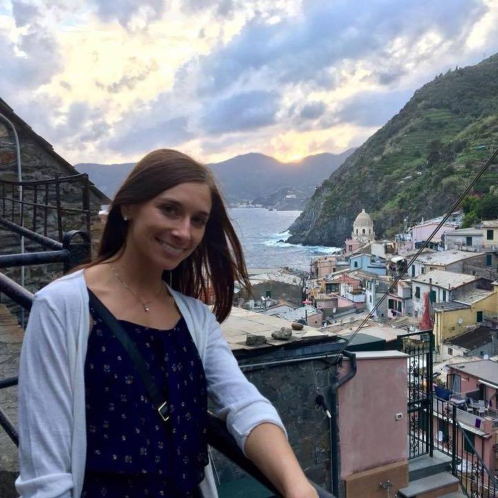 Meet your Posher, Cherie